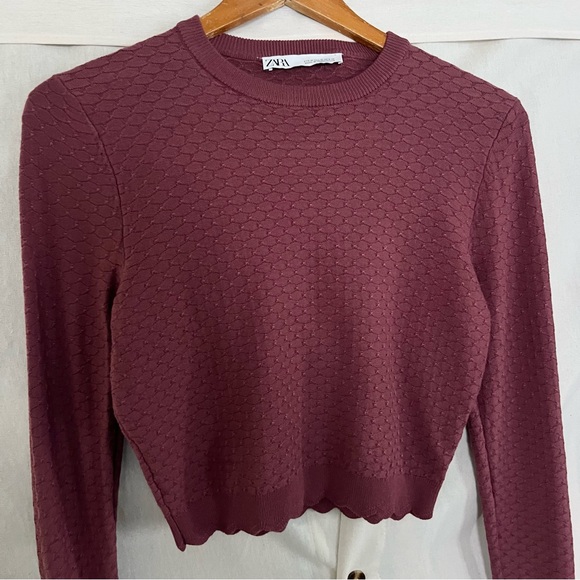 Zara Textured Scalloped Edge Long Sleeve Top - Picture 2 of 5